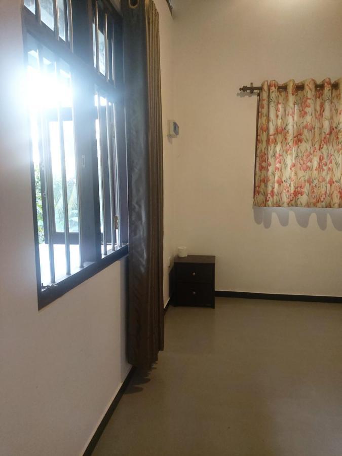 גאלה Anusha Apartment 15 Homestay מראה חיצוני תמונה