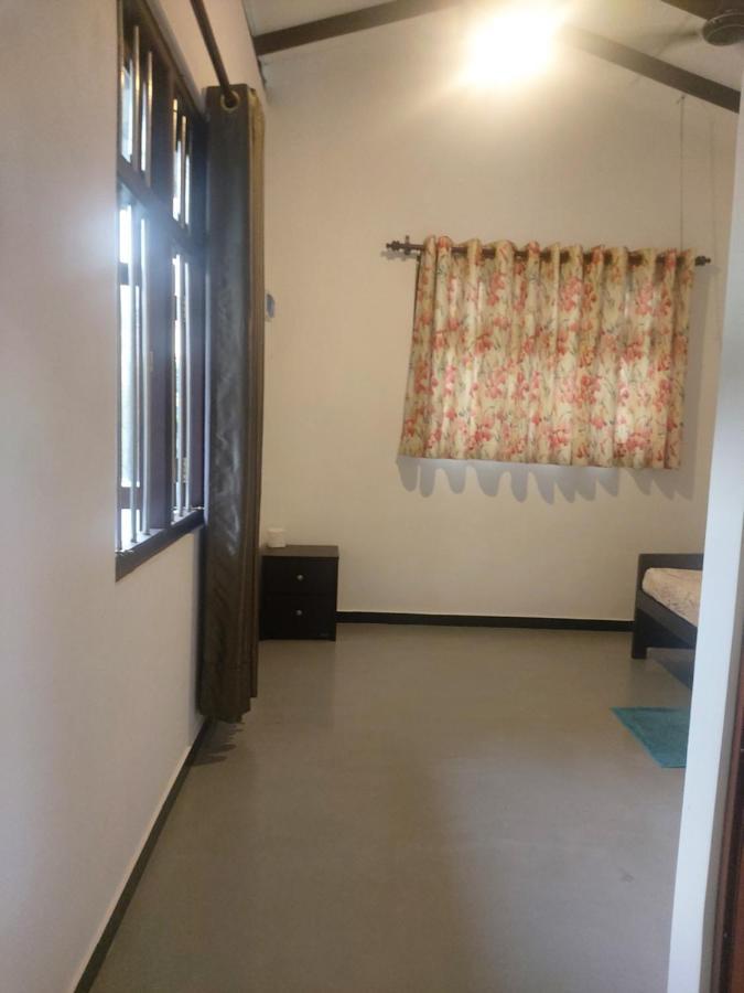 גאלה Anusha Apartment 15 Homestay מראה חיצוני תמונה