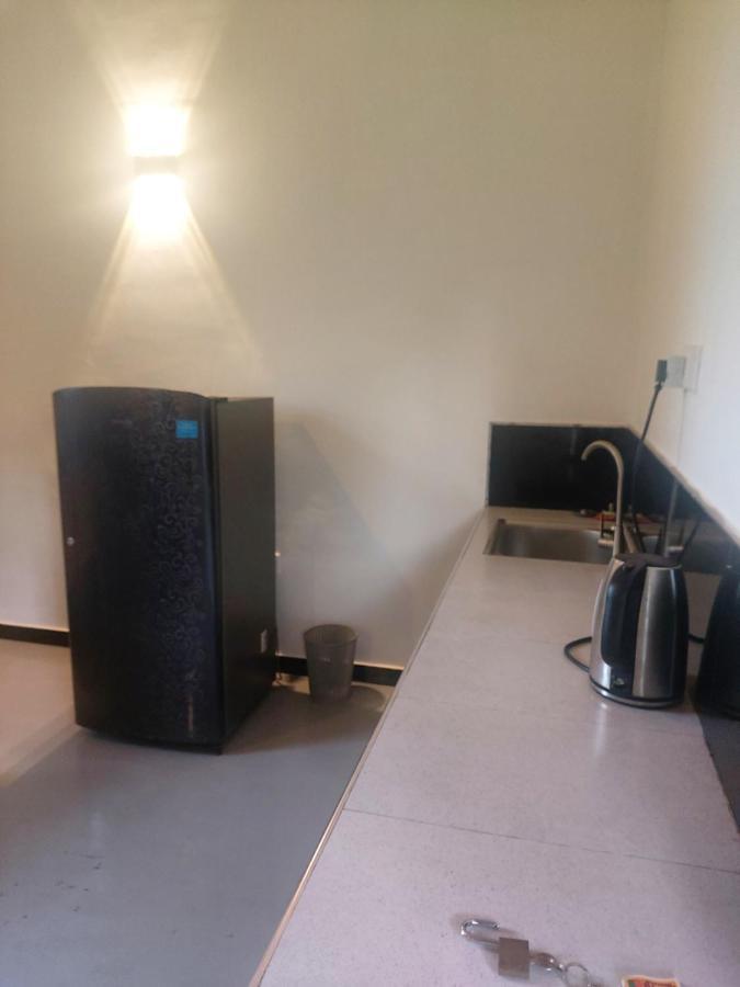 גאלה Anusha Apartment 15 Homestay מראה חיצוני תמונה