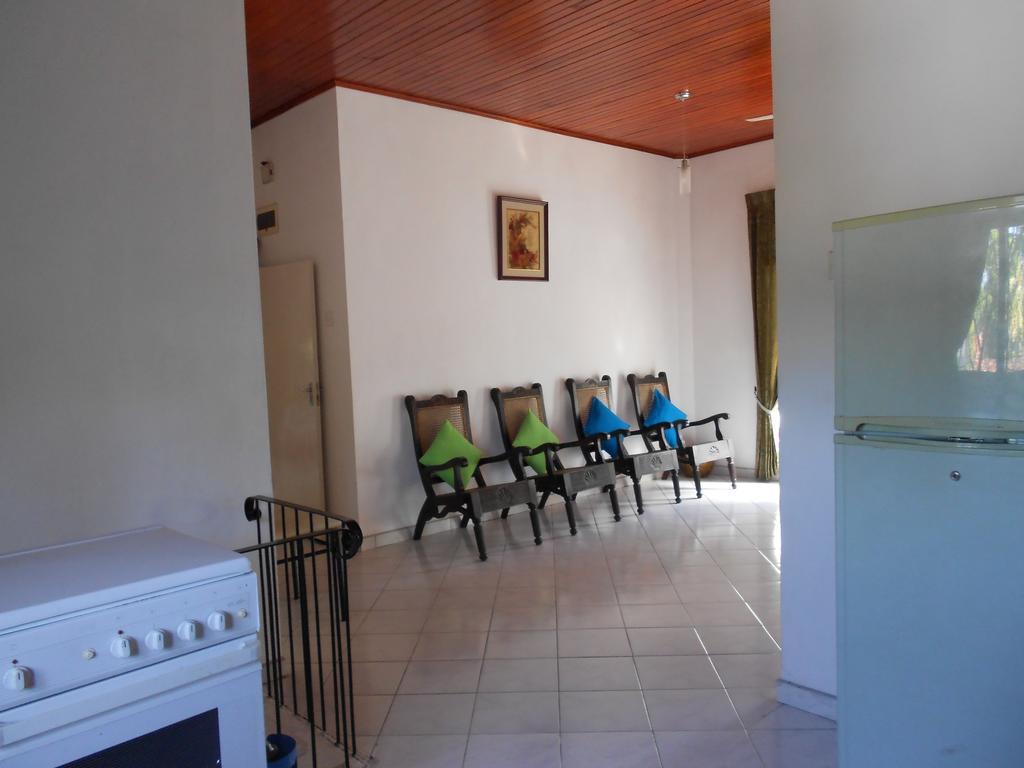 גאלה Anusha Apartment 15 Homestay מראה חיצוני תמונה