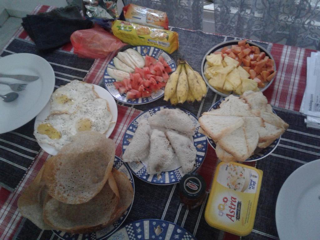 גאלה Anusha Apartment 15 Homestay מראה חיצוני תמונה