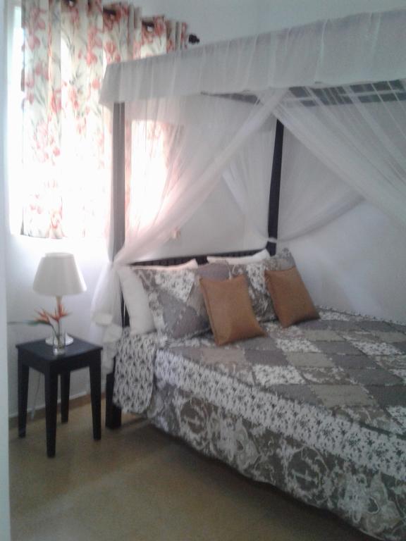 גאלה Anusha Apartment 15 Homestay מראה חיצוני תמונה