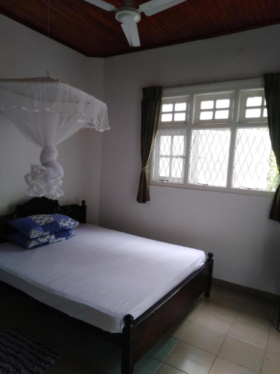 גאלה Anusha Apartment 15 Homestay מראה חיצוני תמונה